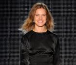 Natalia Vodianova radieuse au défilé Etam le 25 janvier 2010 au Ritz