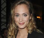 Nora Arnezeder au défilé Etam le 25 janvier 2010 au Ritz