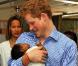Pendant que le prince Harry est attendri par son 