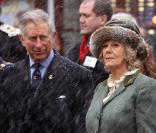 Prince Charles et son épouse Camilla Parker-Bowles visitent Wooton Basset (29 janvier 2010, UK)