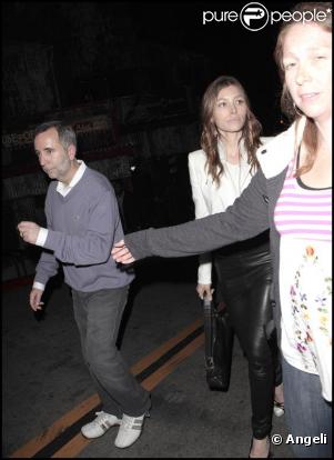 Justin Timberlake et Jessica Biel, et les parents de Jessica, se rendant au concert de Timbaland à Hollywood, le 29 janvier 2010