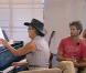 Jeane Manson, David Charvet et Claudette Dion se lancent dans une reprise de Let it Be des Beatles