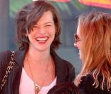 Milla Jovovich à Los Angeles avec une ligne plus arrondie. Le 10 février 2010
