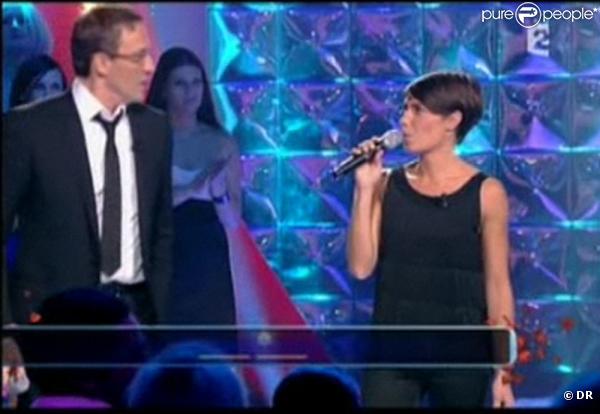 Julien Courbet et Alessandra Sublet participent à  N'oubliez pas les paroles  spéciale St-Valentin, le vendredi 12 février, sur France 2.