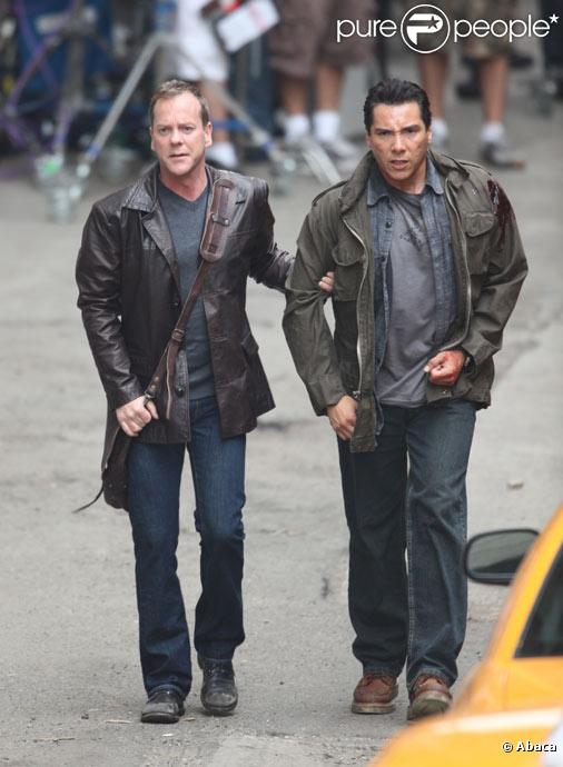 Kiefer Sutherland avec Benito Martinez sur le tournage de 24 Heures en juin 2009 