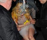 Lady Gaga à Londres, après son concert, se dirige vers le restaurant Mr. Chow, le 27 février 2010