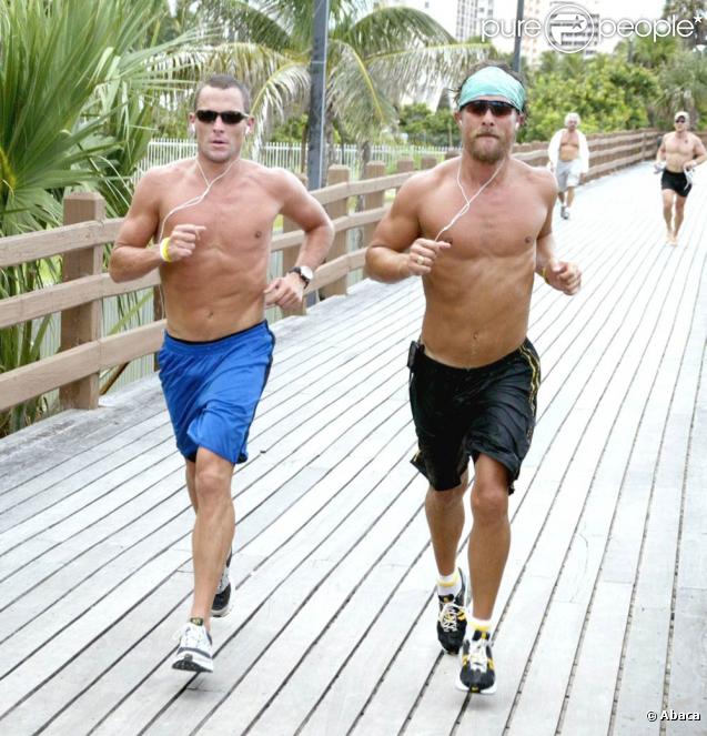 Quand Matthew McConaughey veut s'entraîner avec un vrai pro, il fait appel à son ami Lance Armstrong. Les deux beaux gosses passent des heures à courir dans les rues ensoleillées de Los Angeles.
