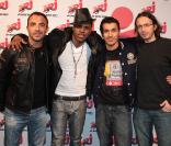 L'équipe du 6/9 de NRJ et Jason Derülo 