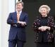 La reine Beatrix, toute pimpante, et son grand fiston, tout sourire, méritent vraiment une médaille !