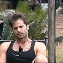 La Ferme Célébrités en Afrique : Regardez David en larmes à cause de sa chérie Brooke... et Kelly annoncer qu'elle déteste Miss Dominique !