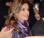 Letizia d'Espagne et Felipe d'Espagne partiscipent à un déjeuner d'affaires à la Chambre de Commerce. 5/03/2010