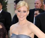 Elizabeth Banks à l'occasion du tapis rouge de la 82e cérémonie des Oscars, au Kodak Theatre de Los Angeles, le 7 mars 2010.