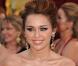 Miley Cyrus à l'occasion du tapis rouge de la 82e cérémonie des Oscars, au Kodak Theatre de Los Angeles, le 7 mars 2010.