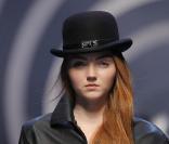 Quand Lily Cole joue les Emma Peel pour les beaux yeux de Jean-Paul Gaultier... C'est magnifique !