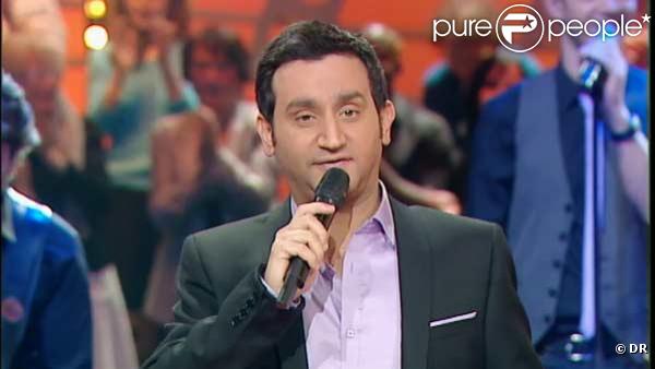 http://static1.purepeople.com/articles/6/52/60/6/@/385238-cyril-hanouna-dans-fa-si-la-chanter-637x0-2.jpg