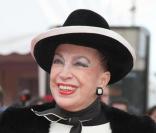 Geneviève de Fontenay a présenté sa démission. Elle compte, selon son fils Xavier, attaquer la société Endemol aux prud'hommes.