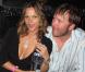 Le mythique Bode Miller, en très charmante compagnie avec Goloka Bolte, à l'occasion des 15 ans des maillots de bain de la marque Victoria's Secret, à Beverly Hills, Los Angeles, en mars 2010.