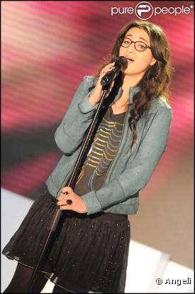 Camélia Jordana à l'enregistrement de  Vivement Dimanche , à Paris, le 17 février 2010 !
