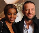 Samuel Le Bihan et Daniela à l'occasion de l'avant-première des  Aventures extraordinaires d'Adèle Blanc-Sec , dans l'enceinte de l'UGC Normandie, à Paris, le 12 avril 2010.