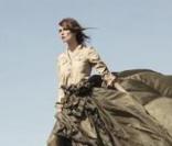 Keira Knightley au Kenya aux côtés de Masaï 