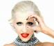 Dans le clip de  Not myself tonight , Christina Aguilera, très sexuelle, ne s'interdit aucune provocation et surfe sur des codes qui ont fait la gloire de Madonna et Lady Gaga
