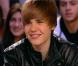 Justin Bieber : Regardez la jeune star chanter en français sur le plateau du Grand Journal... Les ados sont en transe !
