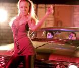 En mai 2010, Bel Air Deejayz crée le buzz avec le tube Tu Fesses B'Hook taillé sur mesure pour les dancefloors, qui tourne en dérision le plus célèbre des réseaux sociaux !