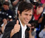 Gael Garcia Bernal (le président) lors du photocall du jury de la Caméra d'or pendant le festival de Cannes le 13 mai 2010