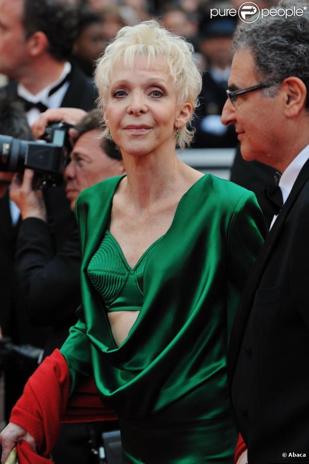 Tonie Marshall sur le tapis rouge du Festival de Cannes, avant la projection de You Will Meet A Tall Dark Stranger, le 15 mai 2010