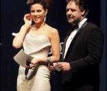 Kate Beckinsale et Russell Crowe lors du gala de l\'amfAR le 20 mai 2010 à Antibes