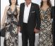 Alain Delon accompagné de Sophie Abdallah et de Sophia Marick lors du gala de l'amfAR le 20 mai 2010 à Antibes