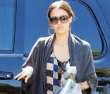 Jessica Alba, son époux Cash Warren, et leur irrésistible Honor, à Beverly Hills. 29/05/2010
