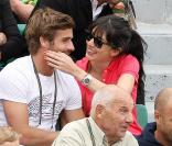 Nolwenn et Arnaud Clément, heureux, dans les gradins de Roland-Garros. 30/05/2010
