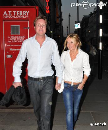 Geri Halliwell et Henry Beckwith lors d'une soirée de bienfaisance à Londres, le 2 juin 2010 