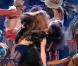Miley Cyrus interprète  I can't be tamed  sur le plateau de  Britain's got talent , jeudi 3 juin, en Angleterre.