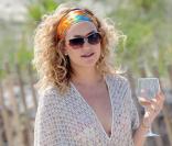 Kate Hudson partage une partie de badminton avec Colin Egglesfield sur le tournage de son nouveau film,  Something Borrowed , lundi 7 juin, à New York.
