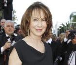 Nathalie Baye a accepté de se photographier pour soutenir La Chaîne de L\'Espoir.