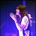 Regardez Charlotte Gainsbourg chanter pour la première fois à Paris !