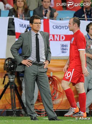 Le sélectionneur Fabio Capello, Wayne Rooney et ses partenaires n'ont rien pu faire façe à l'Allemagne et après une défaite 4 à 1 sont éliminés de la Coupe du Monde