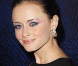 Alexis Bledel lors de la soirée de lancement Belle d'Opium signé Yves Saint Laurent dont la belle Mélanie Thierry est l'égérie le 17 juin 2010 à New York