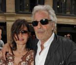 Pierre Arditi et Evelyne Bouix à l'inauguration de la boutique Barbara Rihl-Hermé, à Paris. 1er juillet 2010 