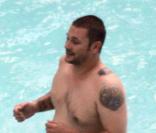 Kevin Federline, à l\'été dernier, n\'était pas un poids plume : il n\'a rien perdu de sa prestance, depuis ces clichés...