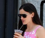 Jennifer Garner et sa fille Violet (17 juillet 2010 à NYC)