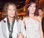 Steven Tyler et sa compagne Erin Brady au Studio 54 du MGM, à Las Vegas, le 31 juillet 2010.