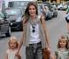 La princesse Letizia d'Espagne nous a épaté avec son style cool mais irrésistible... Ses filles sont elles aussi irrésistibles !