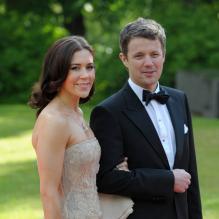 Très heureux événement chez le couple héritier de Danemark : Frederik et Mary, déjà parents de Christian et Isabella, attendent des jumeaux !