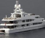 C'est sur ce yacht que deux des stars les plus amoureuses et les plus bling-bling aiment passer leurs vacances... Il s'agit de Beyonce et Jay-Z bien sûr !  