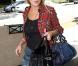 Lindsay Lohan se rend au tribunal... dans une tenue pas forcément appropriée, ce vendredi 27 août.