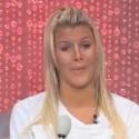 Secret Story 4 : Amélie fond en larmes, persuadée du départ de Senna... et Stéphanie parle de "sexe" avec Bastien !