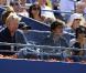 Dans les gradins de l'USTA Billie Jean King Tennis Center, à New York, Boris Becker et Noah, son fils de 16 ans, assistent à la victoire de Nadal sur Simon dans l'US Open 2010. 